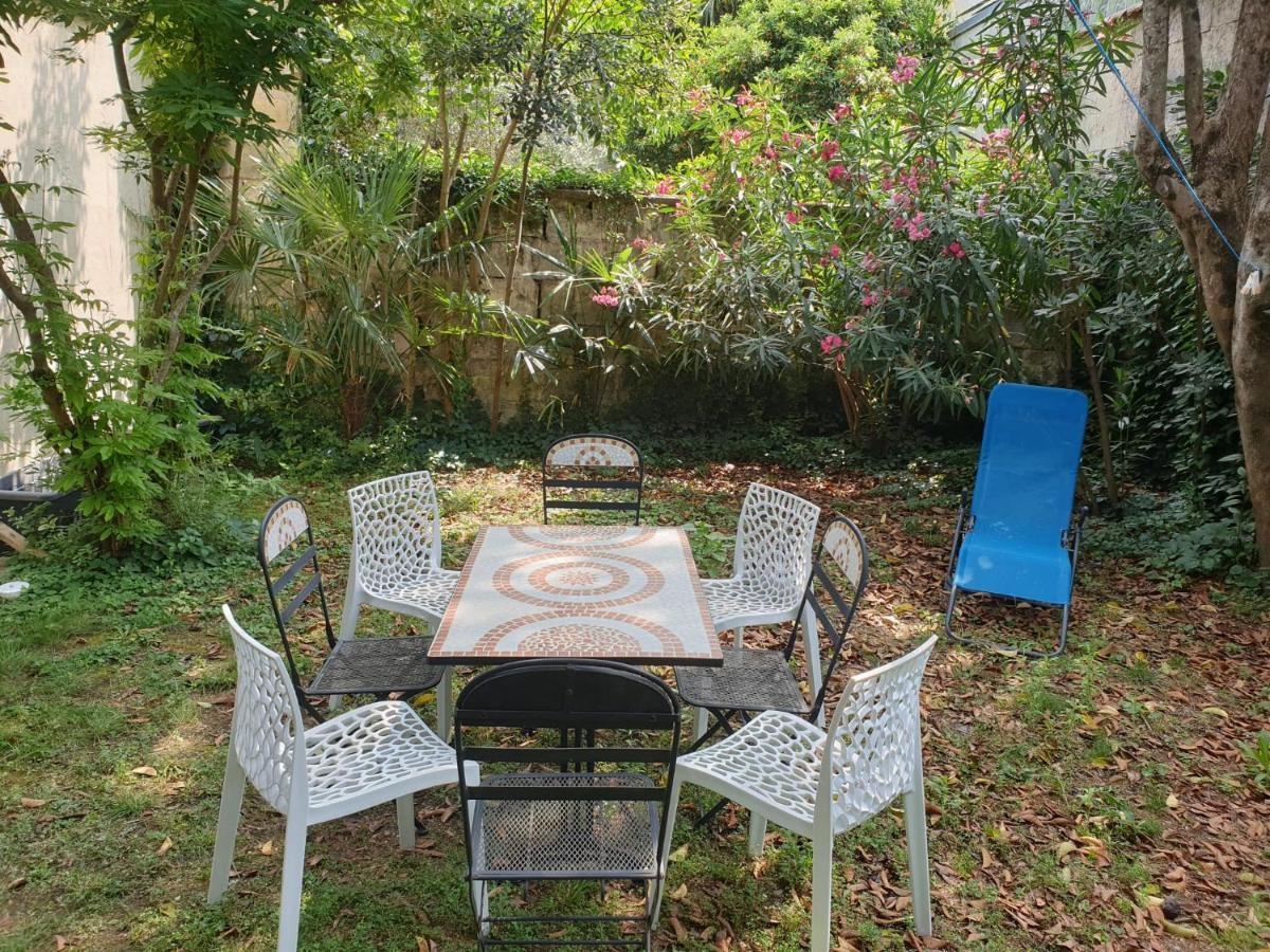 Maison 150M2 Jardin A Louer En Entier, Bordeaux Centre Chartrons, 3 Chambres 3 Salles De Bains 1 Canape-Lit Llllnumero De Telephone Dans L'Annonce Si Questionlll Zewnętrze zdjęcie