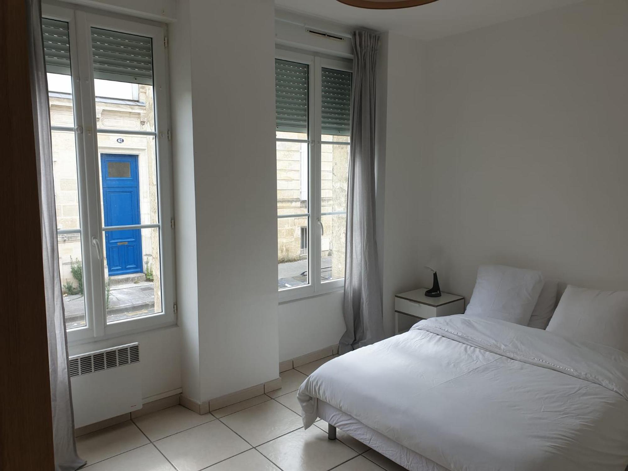 Maison 150M2 Jardin A Louer En Entier, Bordeaux Centre Chartrons, 3 Chambres 3 Salles De Bains 1 Canape-Lit Llllnumero De Telephone Dans L'Annonce Si Questionlll Zewnętrze zdjęcie